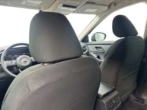 Used 2024 Nissan Rogue S AWD/4WD image 35