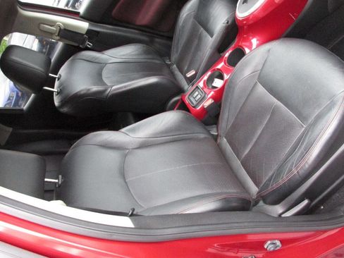 Used 2012 Nissan Juke SL image 31