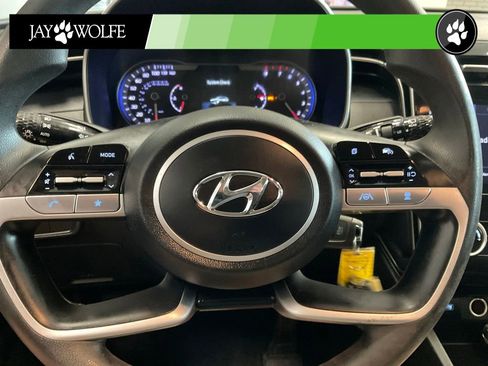 Used 2023 Hyundai Tucson SE FWD image 11