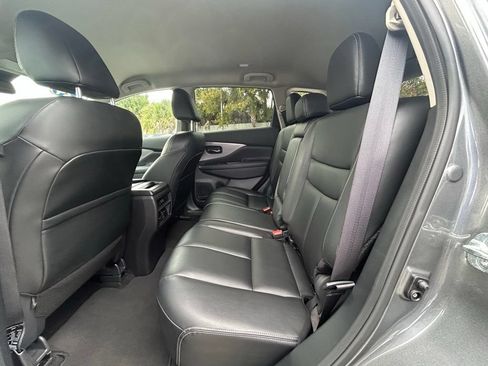 Used 2024 Nissan Murano SV FWD image 16