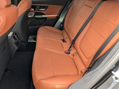 Certified 2025 Mercedes-Benz GLC 300 image 15