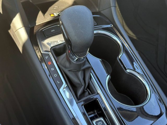 Used 2024 Chevrolet Equinox Premier AWD/4WD image 27