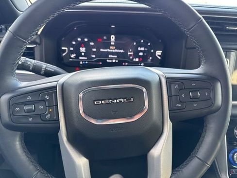 Used 2023 GMC Yukon Denali w/ LPO, Floor Liner Package AWD/4WD image 23