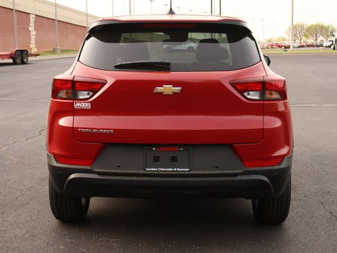New 2026 Chevrolet TrailBlazer LS w/ LS Convenience Package FWD image 21