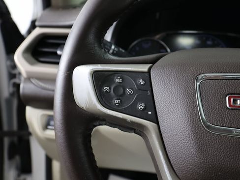Used 2017 GMC Acadia Denali AWD/4WD image 33