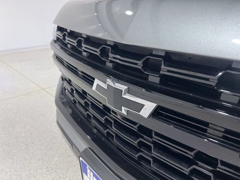 Used 2023 Chevrolet Tahoe Z71 w/ Luxury Package AWD/4WD image 27