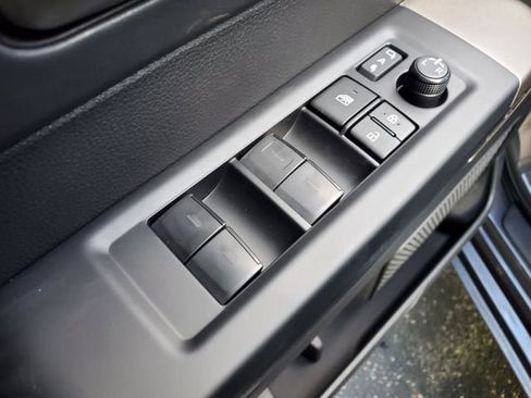 New 2026 Toyota Tundra Platinum AWD/4WD image 17
