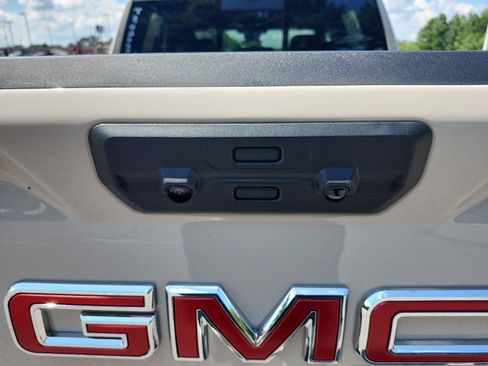 New 2026 GMC Sierra 1500 AT4 w/ AT4 Premium Package AWD/4WD image 9