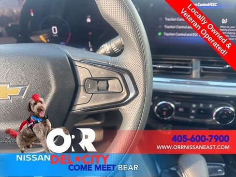Used 2025 Chevrolet Trax LT image 17