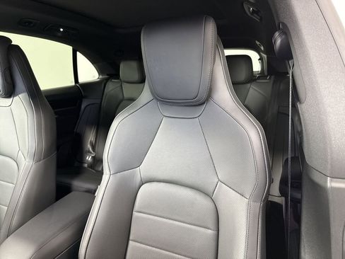 Certified 2025 Porsche Macan 4 Electric image 41