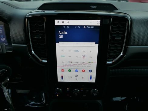 Used 2025 Ford Ranger XLT w/ FX4 Off-Road Package image 22