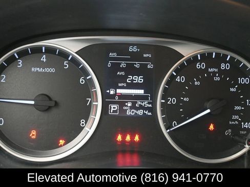 Used 2022 Nissan Kicks S FWD image 8