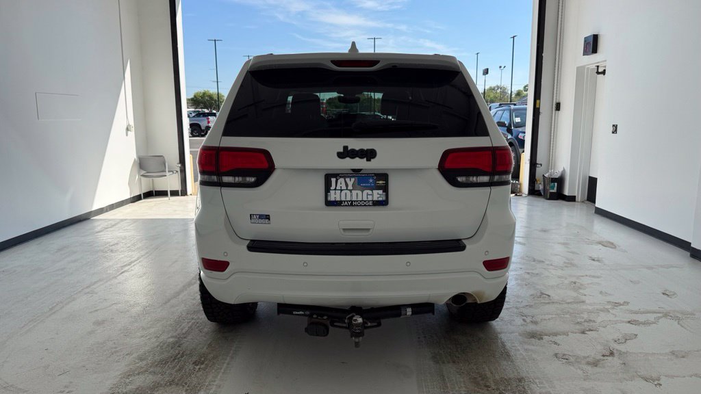 Used 2018 Jeep Grand Cherokee Altitude AWD/4WD image 19