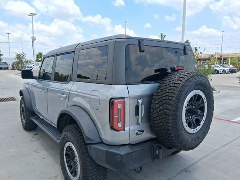 Used 2024 Ford Bronco Outer Banks w/ Sasquatch Package AWD/4WD image 4