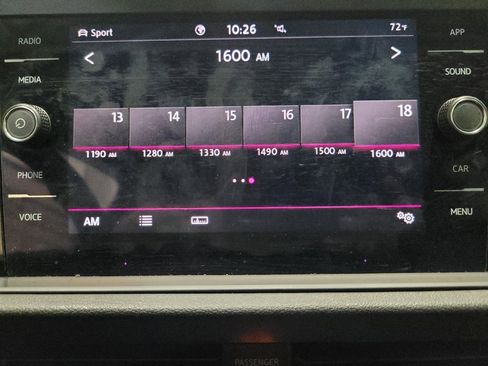 Used 2020 Volkswagen Jetta SEL FWD image 25