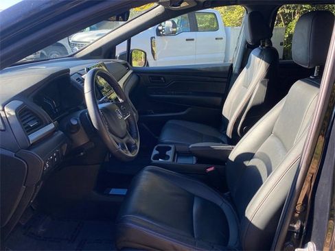 Used 2023 Honda Odyssey Sport image 12
