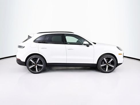 New 2026 Porsche Cayenne AWD/4WD image 8