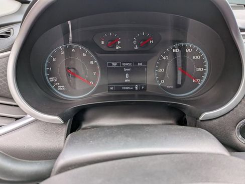 Used 2023 Chevrolet Malibu LT w/ Driver Confidence Package FWD image 17