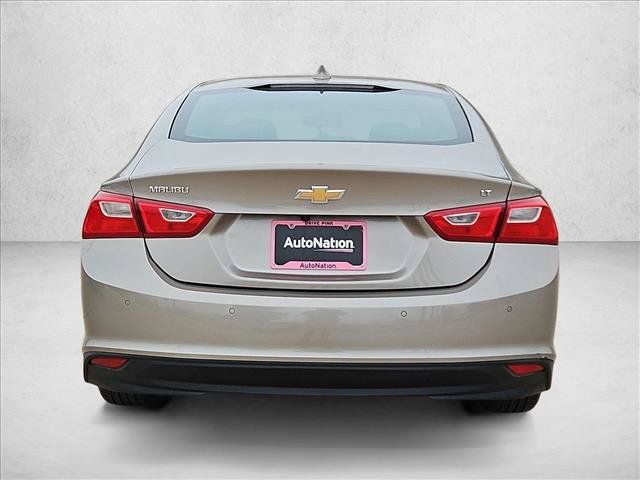 Certified 2025 Chevrolet Malibu LT FWD image 7