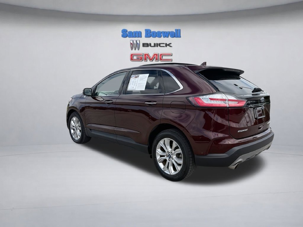 Used 2020 Ford Edge Titanium w/ Equipment Group 301A FWD image 8