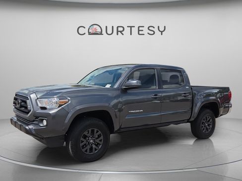 Certified 2023 Toyota Tacoma SR5 image 1