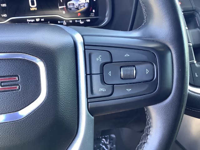 Used 2023 GMC Yukon SLT AWD/4WD image 12