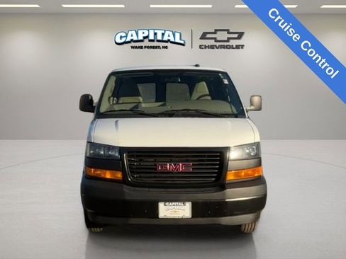 Used 2023 GMC Savana 2500 w/ Driver Convenience Package image 8