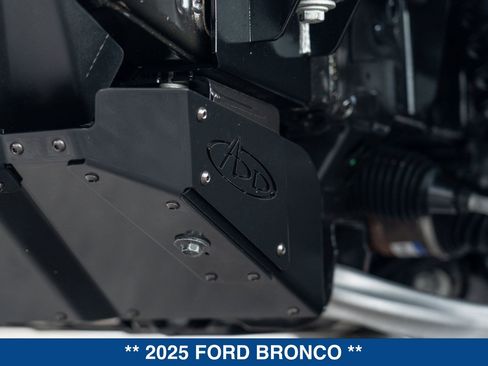 New 2025 Ford Bronco Badlands AWD/4WD image 34
