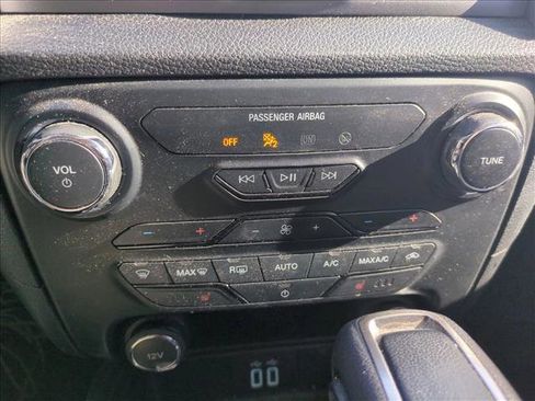 Used 2020 Ford Ranger XLT w/ Equipment Group 302A Luxury image 13