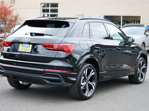 Used 2024 Audi Q3 2.0T Premium Plus w/ Premium Plus Package image 3