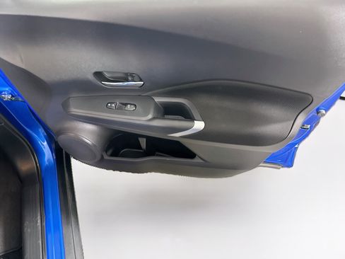 Used 2023 Nissan Kicks SV FWD image 28