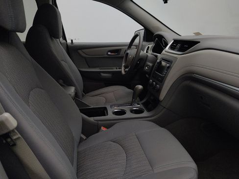 Used 2017 Chevrolet Traverse LS FWD image 21