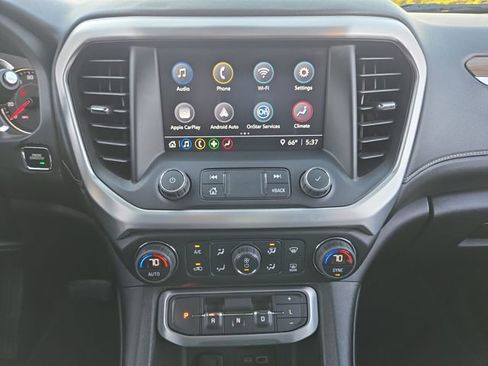 Used 2022 GMC Acadia SLE w/ Driver Convenience Package image 18