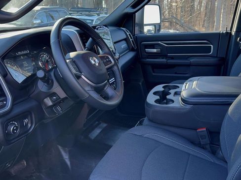 Used 2024 RAM 2500 Big Horn w/ Night Edition image 29