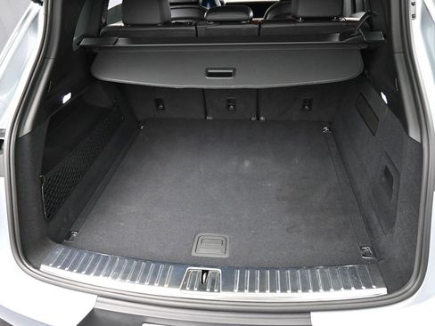 Certified 2025 Porsche Cayenne image 32