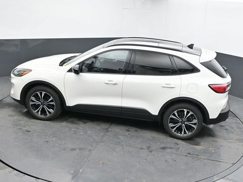 Used 2021 Ford Escape SEL w/ SEL Stealth AWD Package image 29