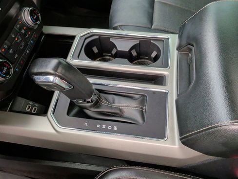 Used 2020 Ford F150 Lariat w/ Equipment Group 502A Luxury AWD/4WD image 38