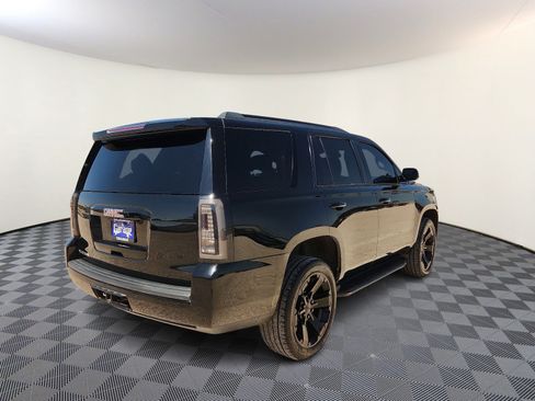 Used 2019 GMC Yukon SLT w/ Graphite Performance Edition RWD image 4