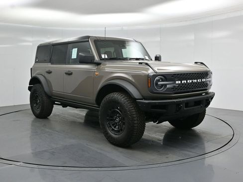 New 2026 Ford Bronco Badlands image 52