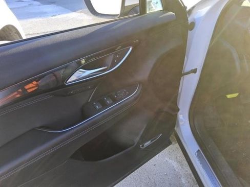 Used 2025 Buick Envision Preferred image 6