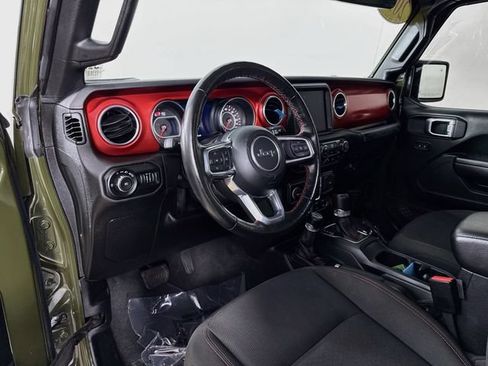 Used 2021 Jeep Wrangler Unlimited Rubicon AWD/4WD image 9