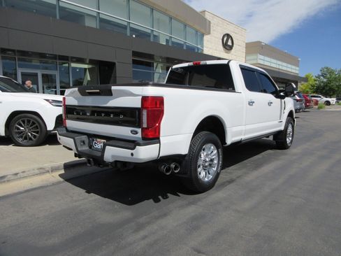 Used 2022 Ford F350 Limited AWD/4WD image 12