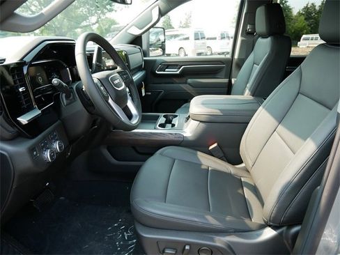 New 2025 GMC Sierra 2500 SLT w/ SLT Premium Package image 5