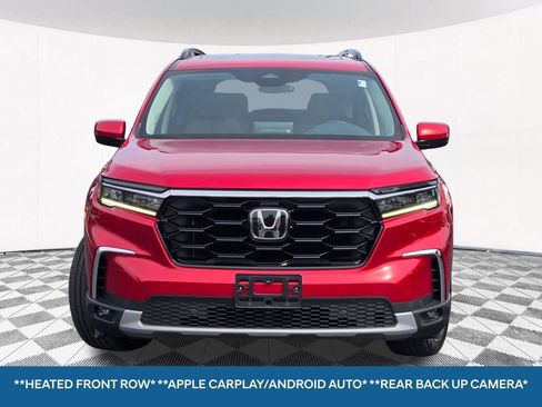 Used 2024 Honda Pilot Touring image 4