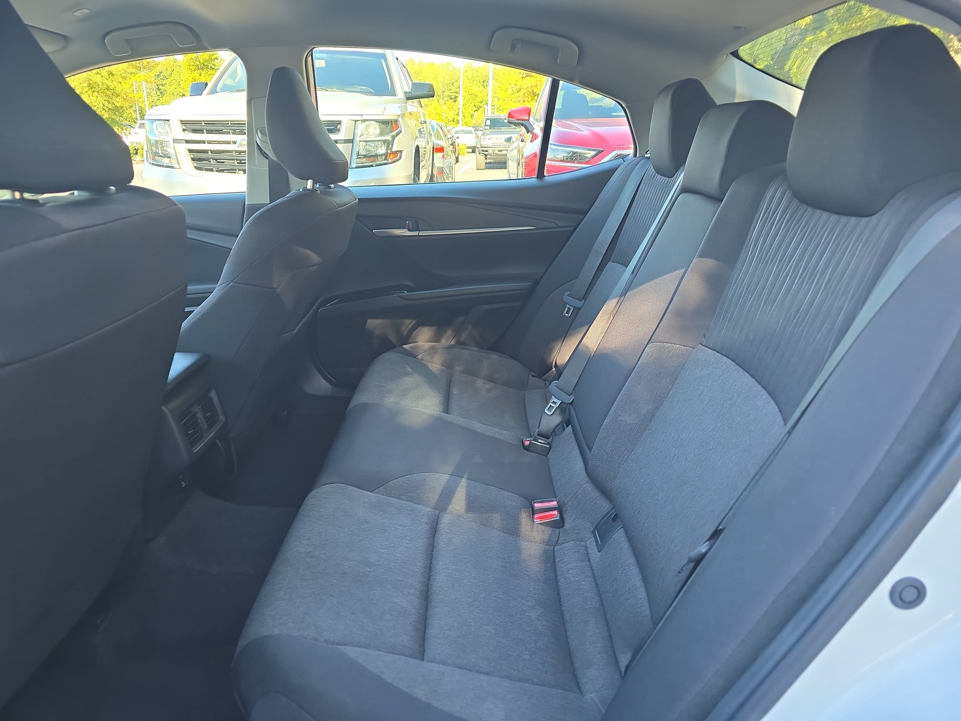 Used 2025 Toyota Camry LE FWD image 13