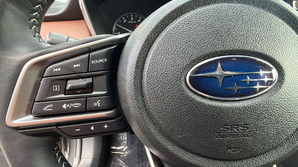 Used 2025 Subaru Outback Touring AWD/4WD image 19