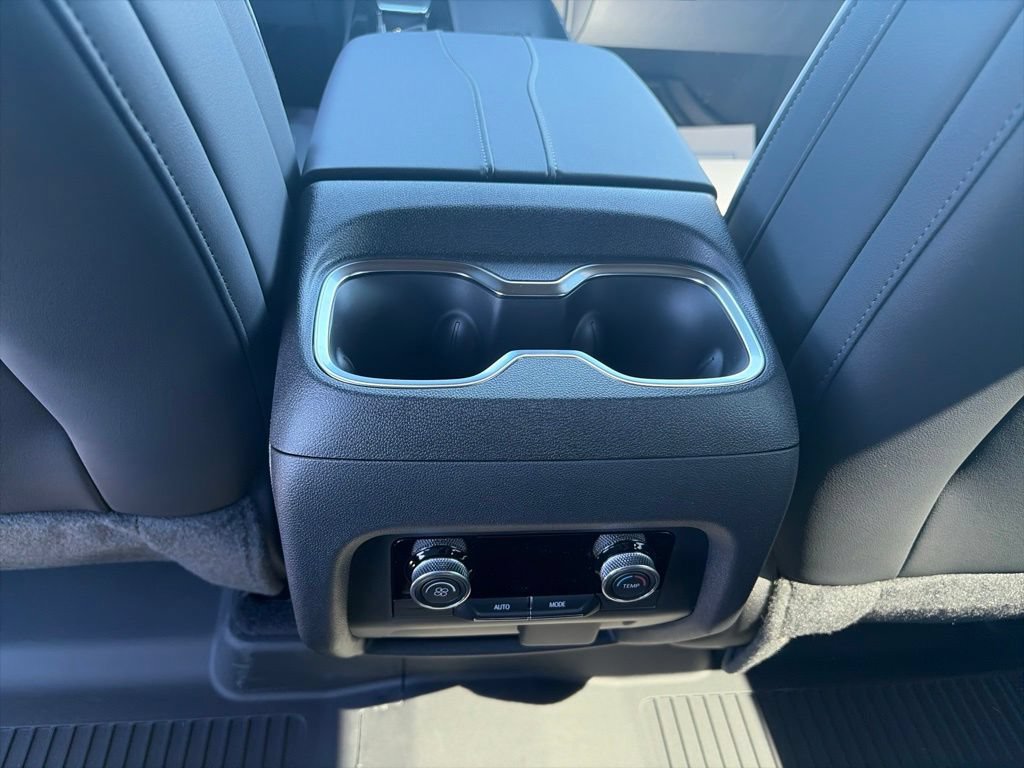 New 2027 Buick Enclave Sport Touring w/ Power Package AWD/4WD image 13