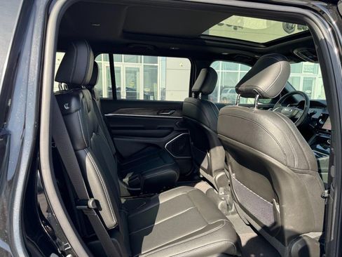 New 2026 Jeep Grand Cherokee L Limited AWD/4WD image 7
