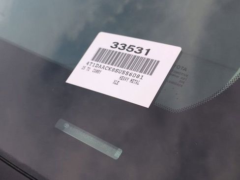 Certified 2025 Toyota Camry XLE FWD image 19