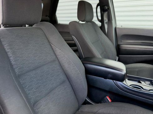 Used 2023 Dodge Durango GT AWD/4WD image 12